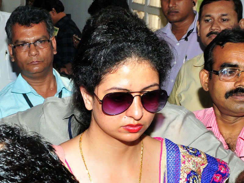 നിയമത്തിനു മുന്നിൽ ആഷറാം ബാപ്പുവും റാം റഹിമും പരാജയപ്പെട്ടു, പിന്നല്ലേ ഷമി- ഹസിൻ ജഹാൻ